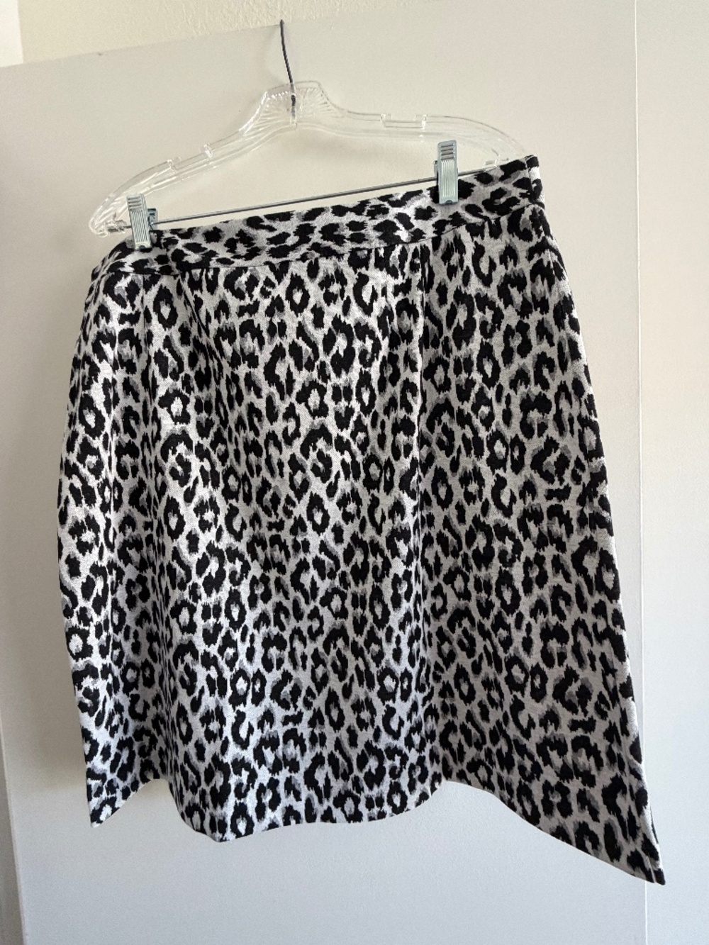 Talbots Gray Animal Print Pencil. Skirt